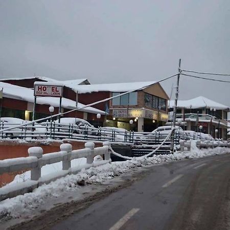 Hotel Red Himalayan Murree Exteriör bild